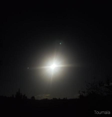 Reliance à Grand-Mère Lune lors d'un stage de fabrication de tambours dans la forêt des Landes